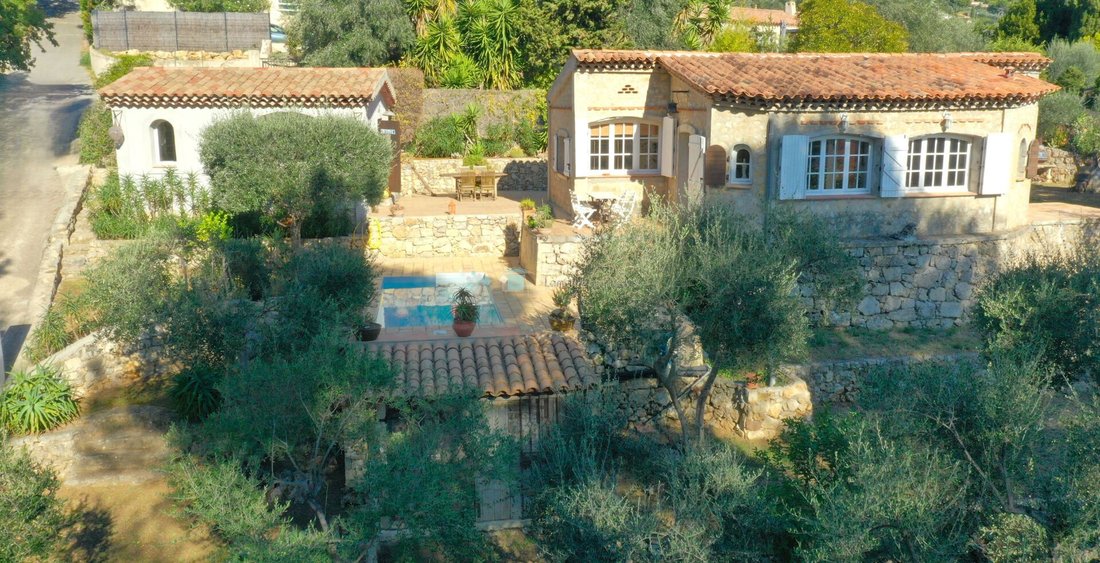 Casa en Le Tignet, Provenza-Alpes-Costa Azul, Francia 3 - 19122862