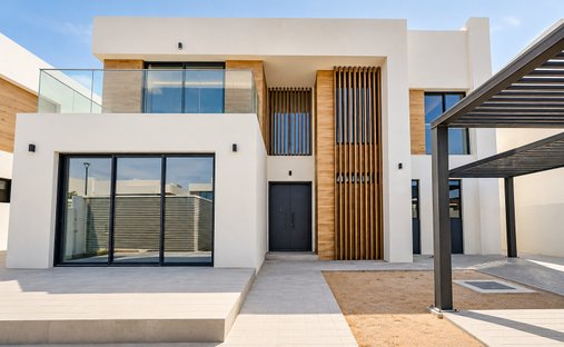 Villa en Al Manhal, Abu Dabi, Emiratos Árabes Unidos 1