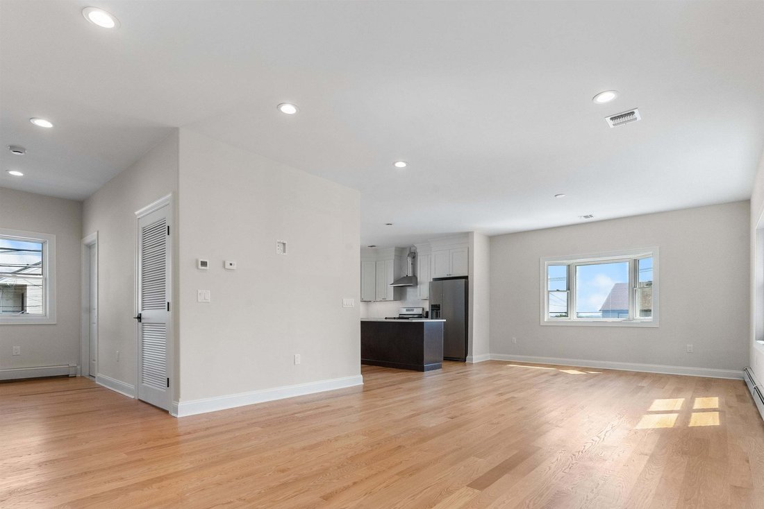 House in Paterson, New Jersey, United States 5 - 19120653