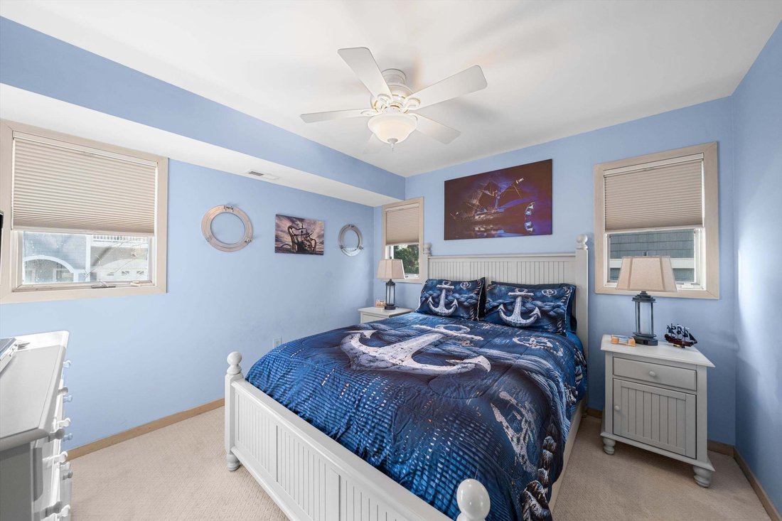 Townhouse in Sea Isle City, New Jersey, United States 5 - 19124032