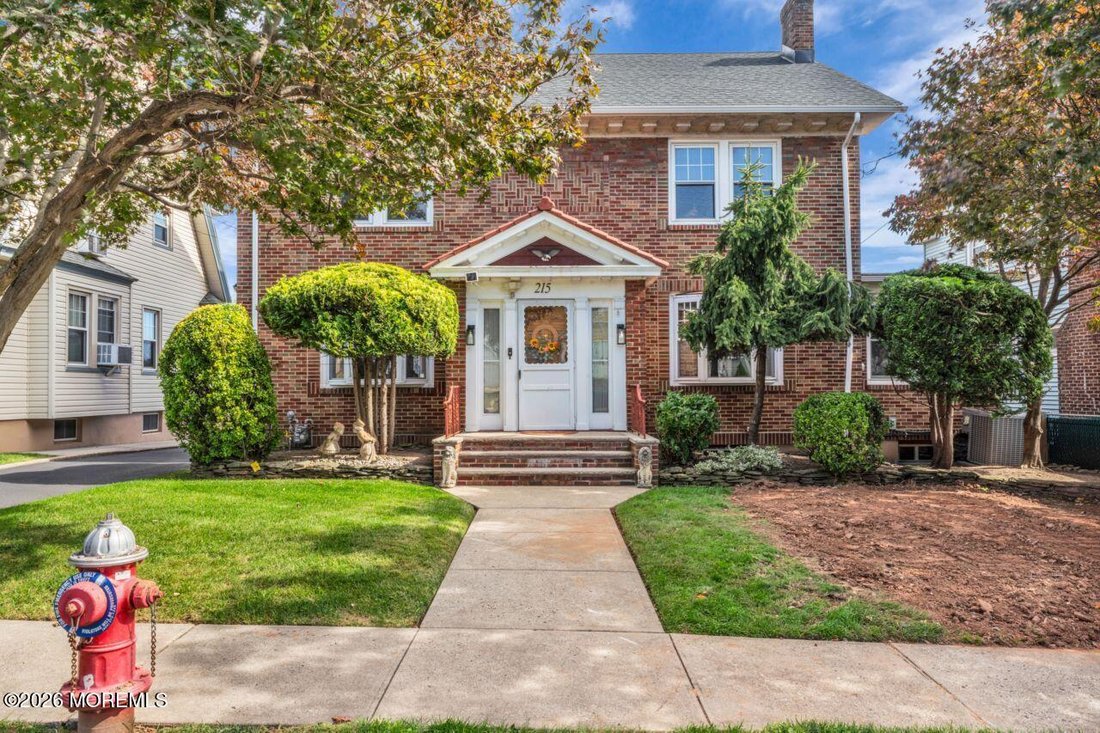 Elizabeth, New Jersey, United States 5 - 19123631
