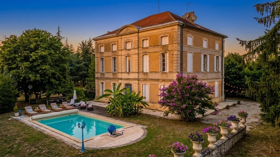 Haus in Clairac, Neu-Aquitanien, Frankreich 1 - 18529344