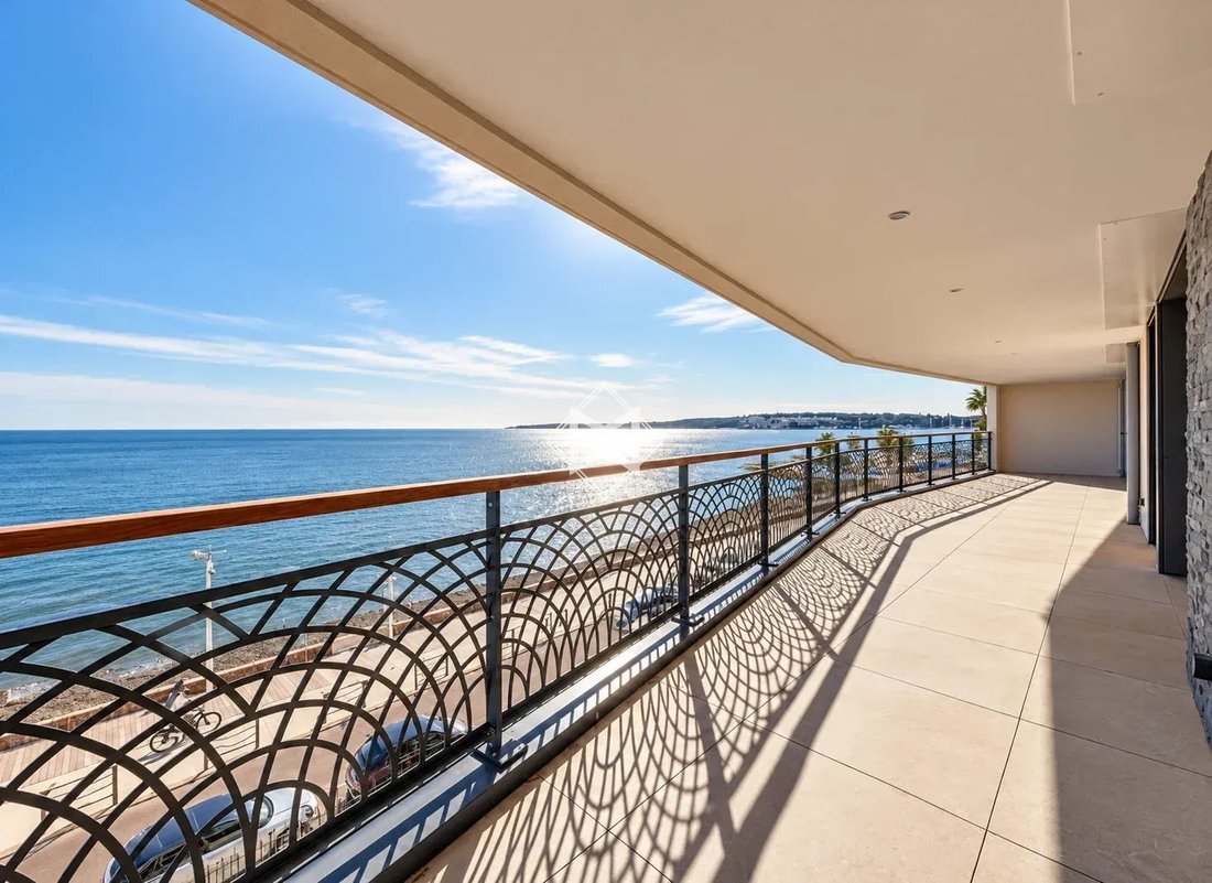 Apartment in French Riviera, Provence-Alpes-Côte d'Azur, France 2 - 19135647