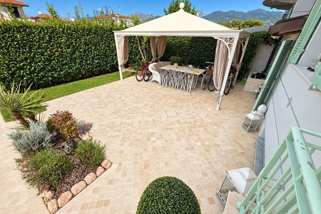 Villa a Pietrasanta, Toscana, Italia 5 - 19124707