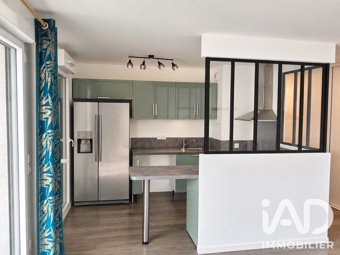 Apartment in Ledru Rollin, Le Perreux-sur-Marne, France 5 - 19130108