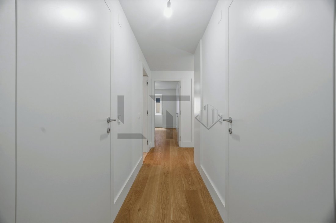 Wohnung in Santo António, Lissabon, Portugal 2 - 19129699