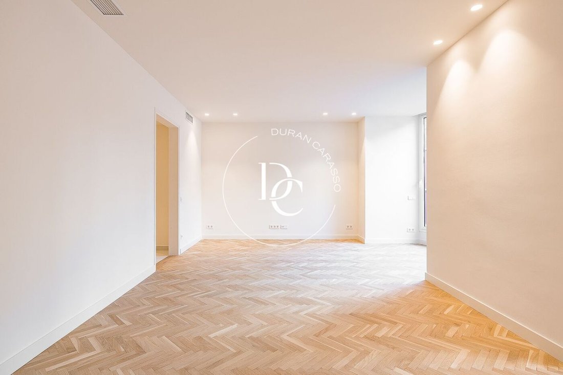 Apartamento en Eixample, Barcelona, España 4 - 19129275