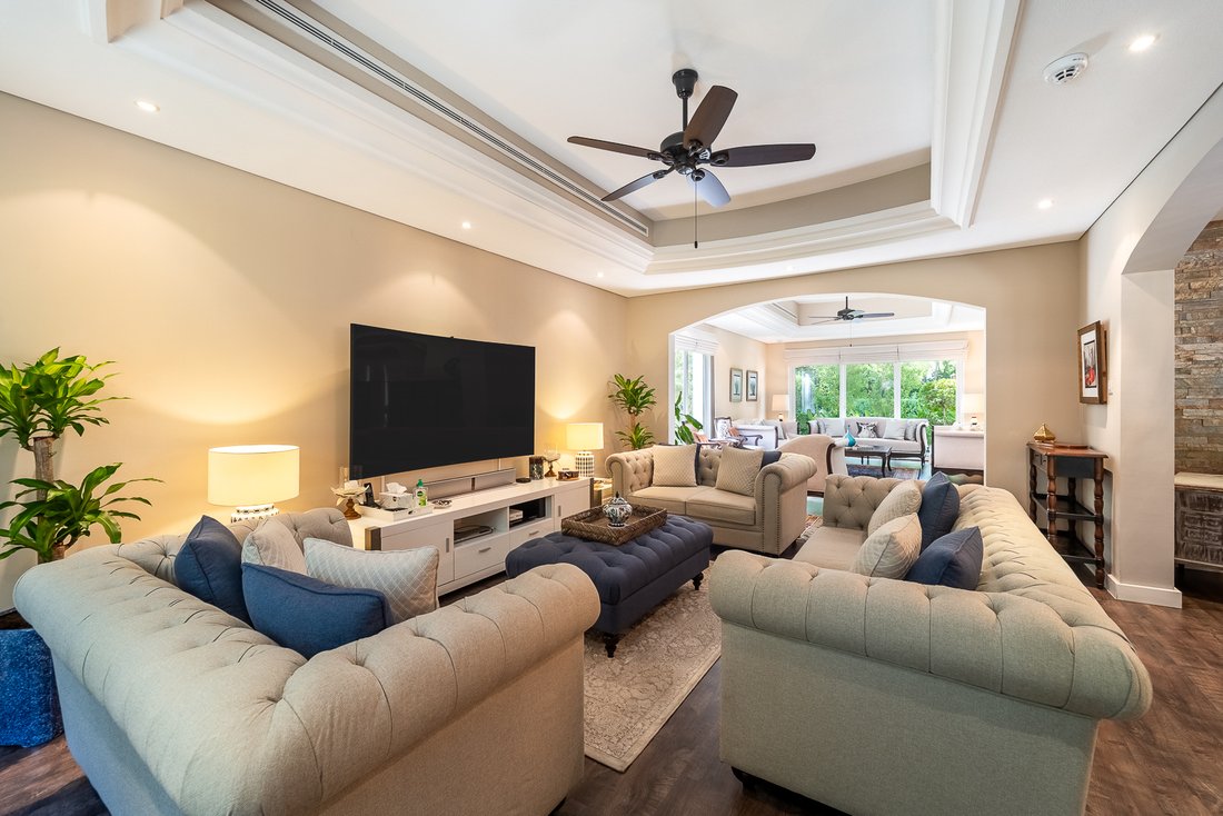 Villa in Green Community, Dubai, United Arab Emirates 5 - 19127559