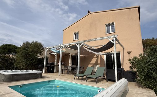 Anwesen in Secteur Périphérique, Calvi, Frankreich 1