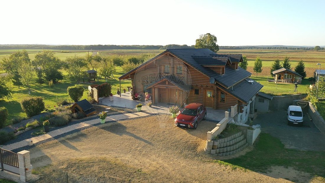 Chalet in Gouraincourt, Grand Est, Frankreich 3 - 19129490