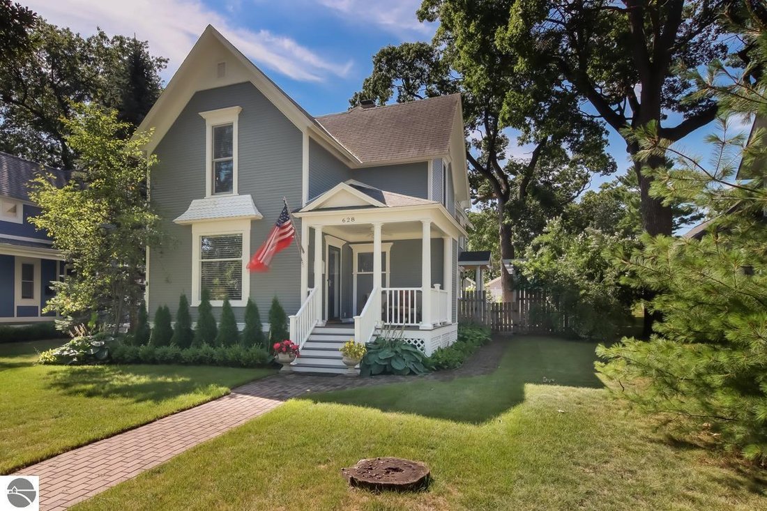 Maison à Traverse City, Michigan, États-Unis 1 - 19124136