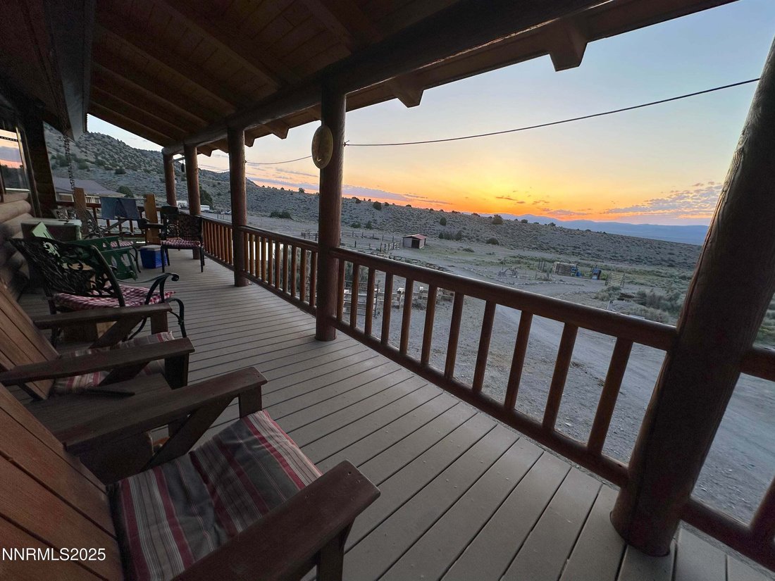 Casa en Round Mountain, Nevada, Estados Unidos 3 - 17103237