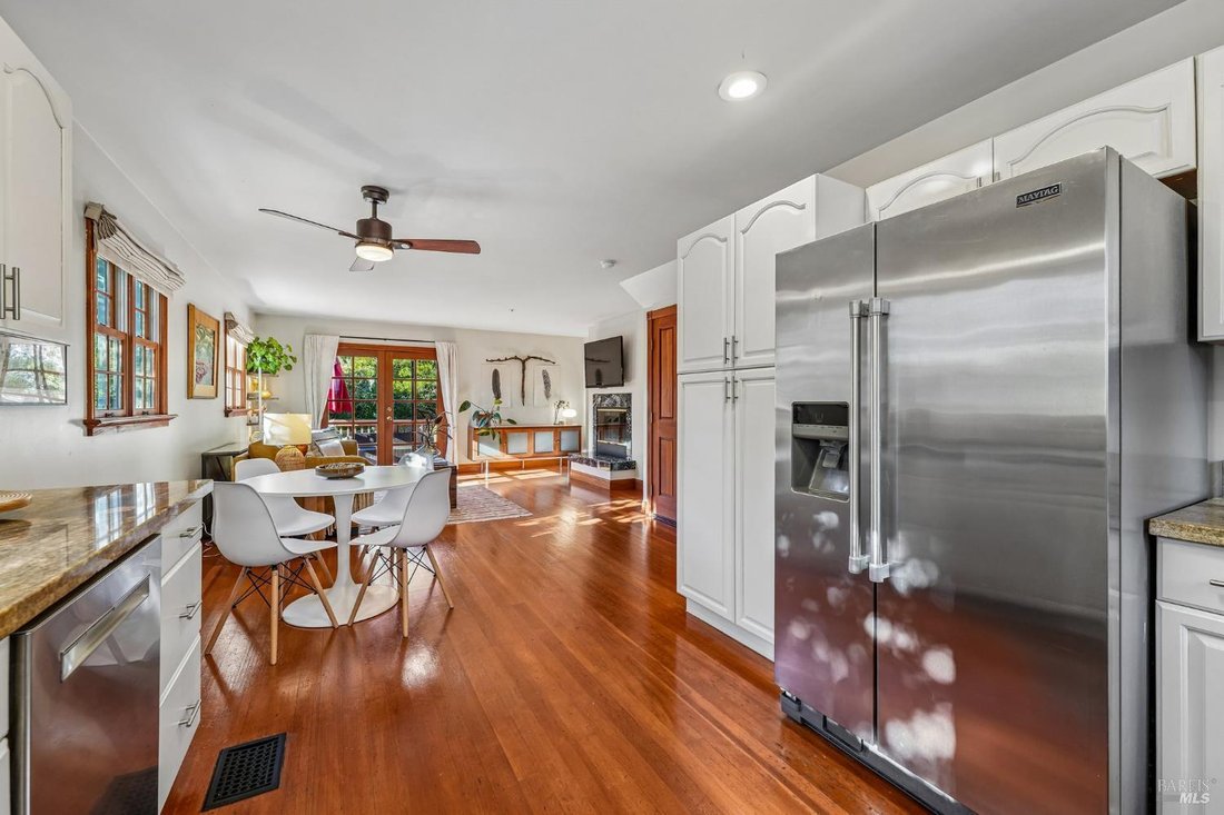 House in Petaluma, California, United States 4 - 19133218
