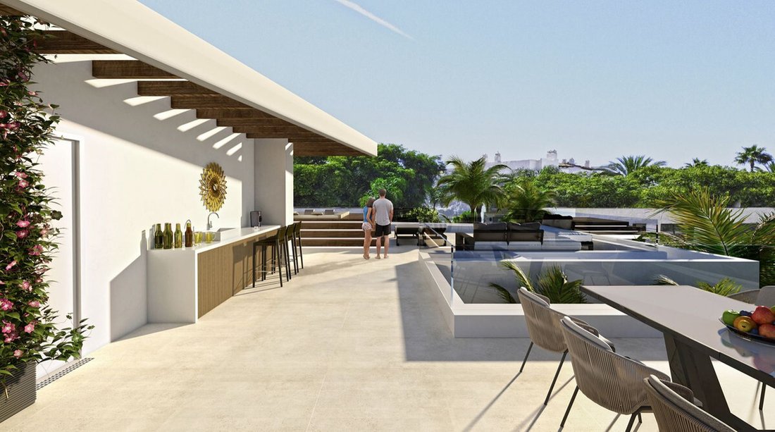 Villa in Puerto Banus, Marbella, Spain 4 - 19122640