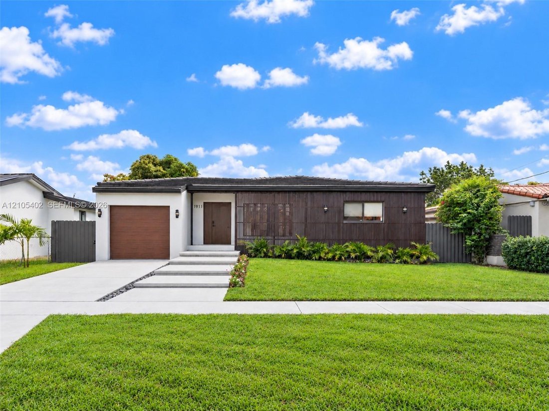 House in Miami, Florida, United States 1 - 19130558