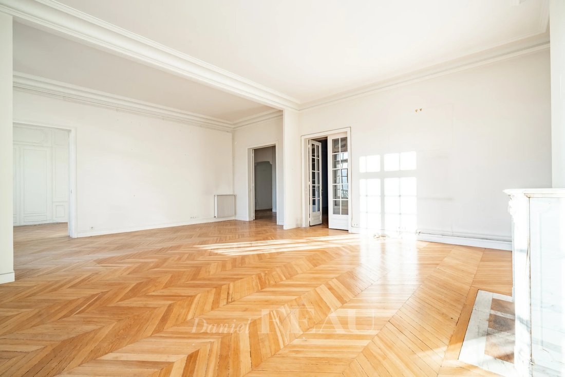 Appartamento a Porte Dauphine, Paris 16e Arrondissement, Parigi 5 - 19121634