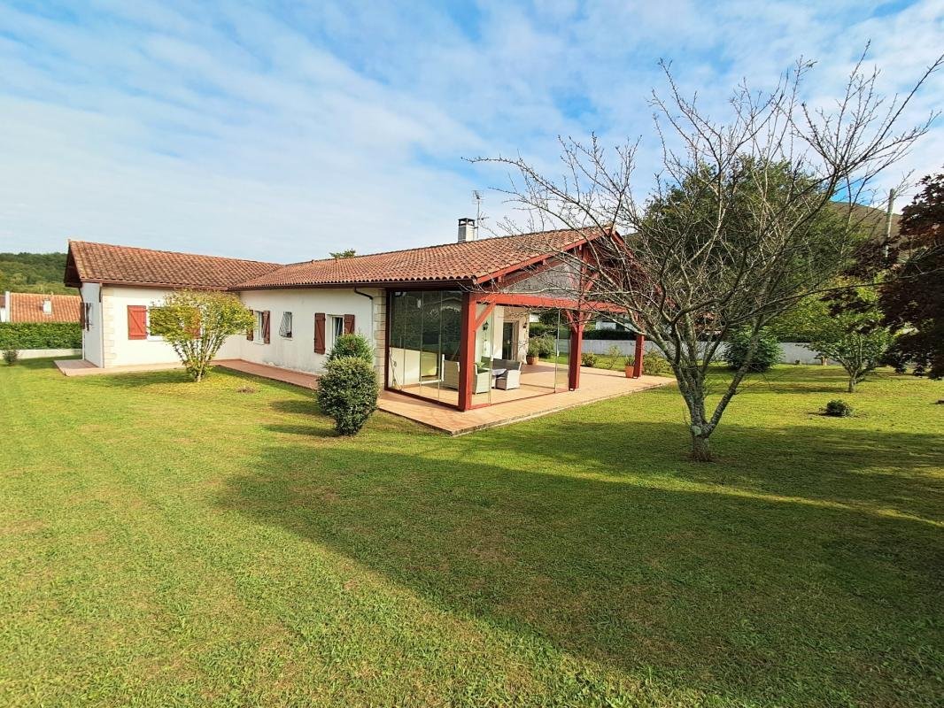 Casa a Ascain, Nuova Aquitania, Francia 1 - 19126428
