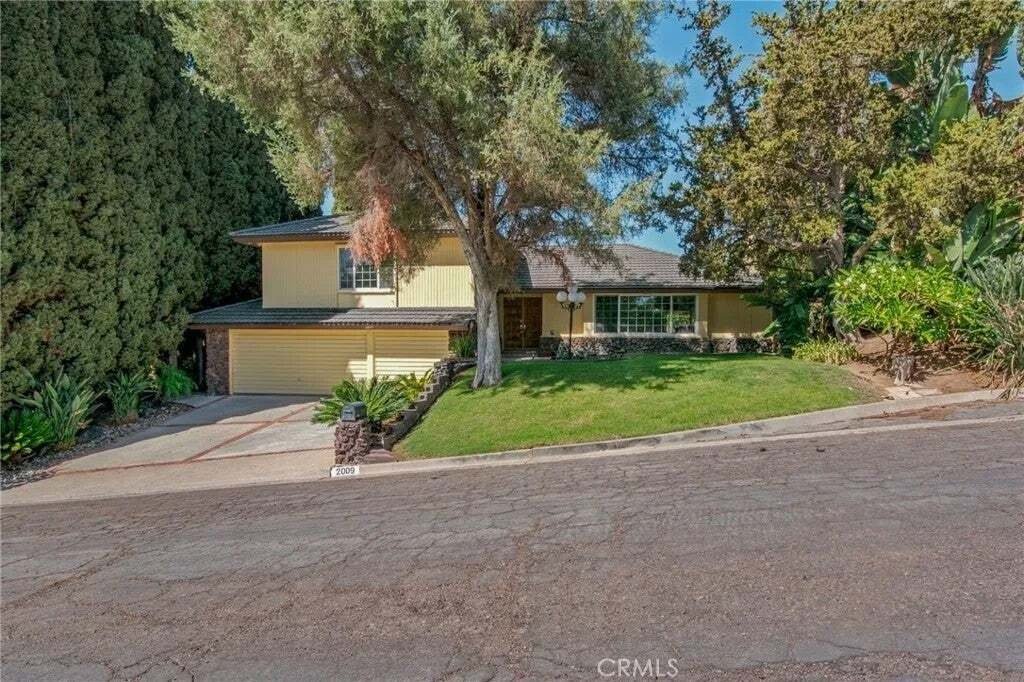 House in Fullerton, California, United States 2 - 19125643