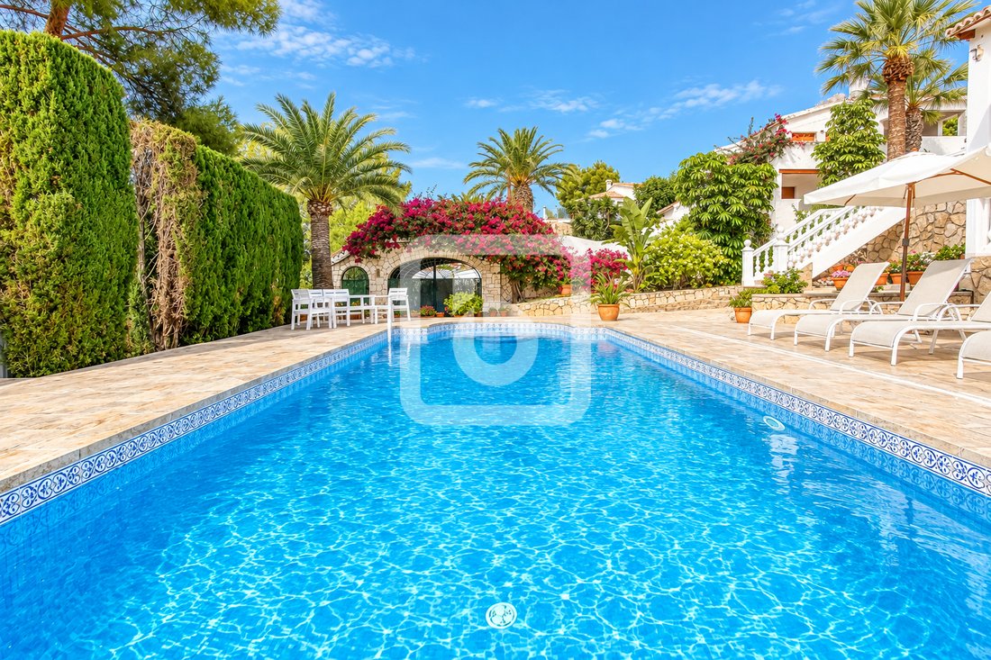 Villa in Moraira, Teulada, Land Valencia 2 - 16666033