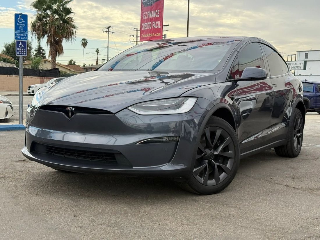 Suv in El Monte, CA, United States 1 - 19134040