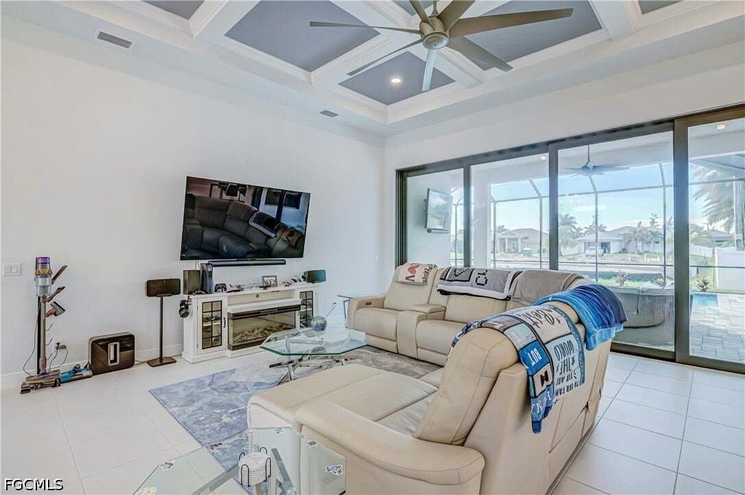 House in Cape Coral, Florida, United States 5 - 19124194