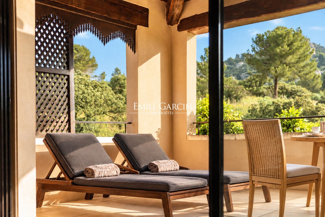 Villa in Saint-Rémy-de-Provence, Provence-Alpes-Côte d'Azur, France 2 - 19129913