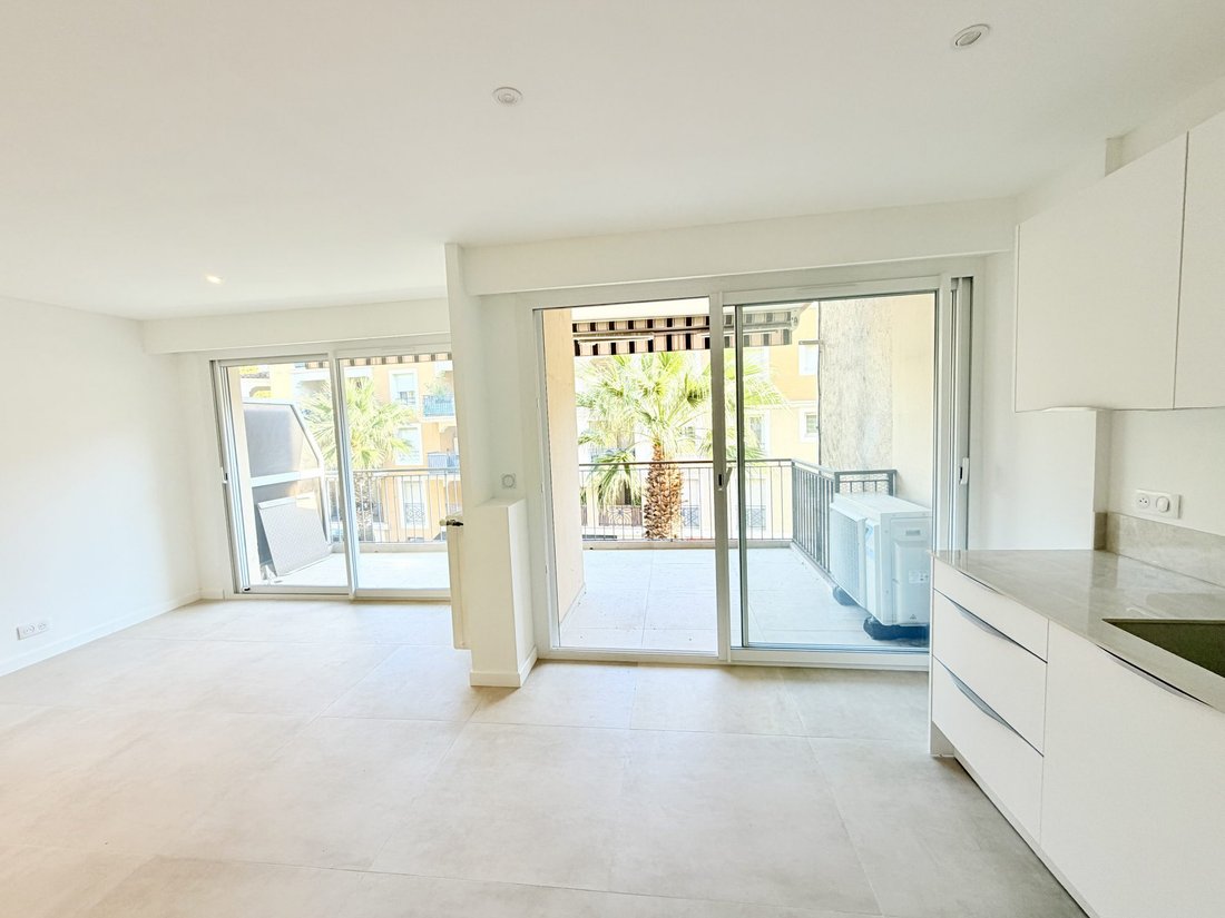Wohnung in Ville-Les Saquedes-Le Bouillonnet, Sainte-Maxime, Frankreich 4 - 17072473