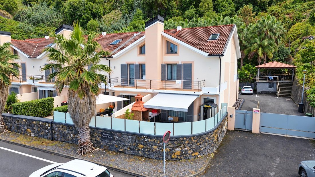 Casa a Isola di Madeira, Madera, Portogallo 1 - 19128370