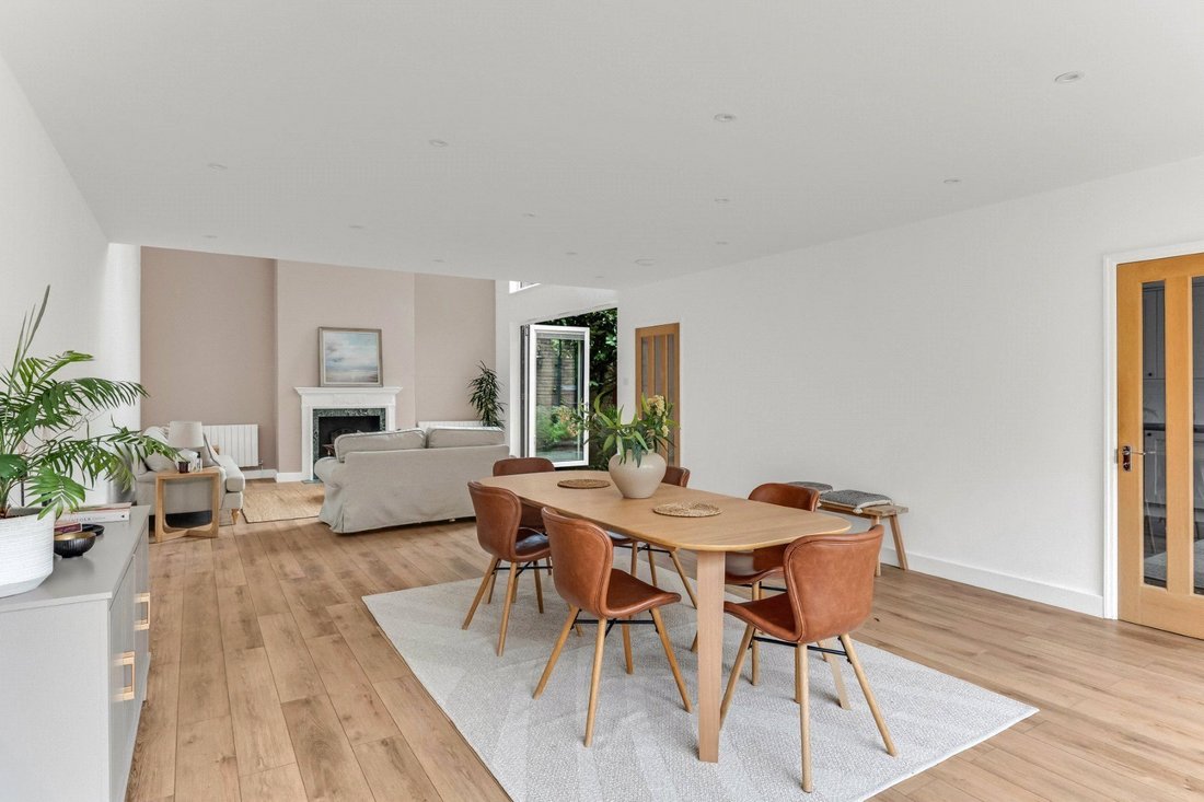Haus in Holly Village, Haringey, England 3 - 19134853