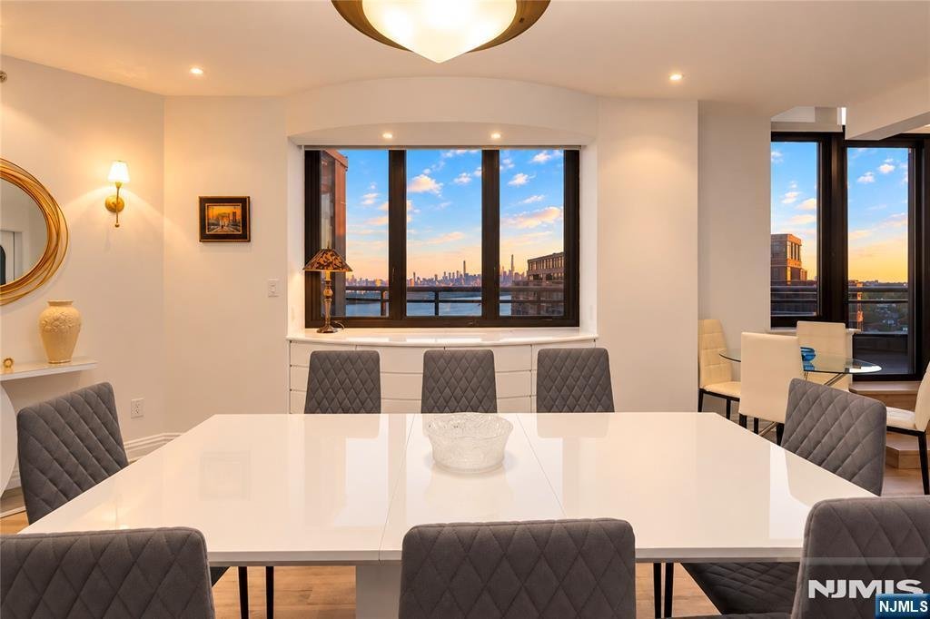 Appartement à Cliffside Park, New Jersey, États-Unis 5 - 19126879