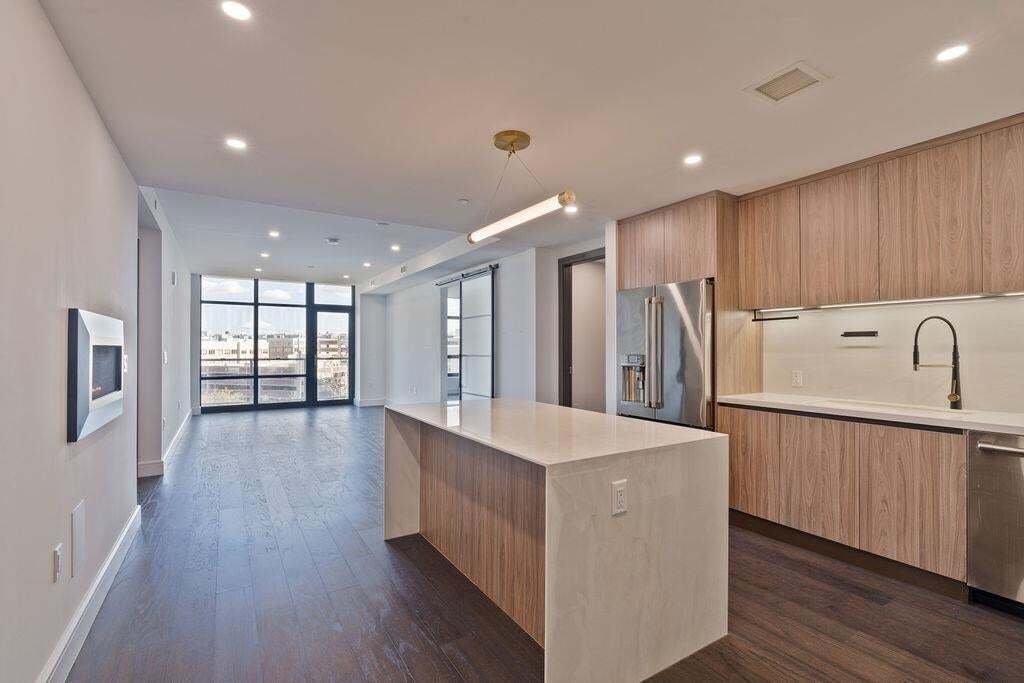 Condominio a North Bergen, New Jersey, Stati Uniti 1 - 19120968