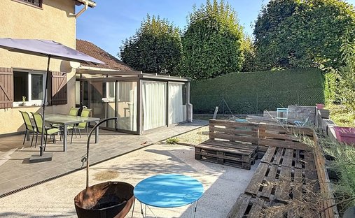 Haus in Ouest, Saint-Genis-Pouilly, Frankreich 1