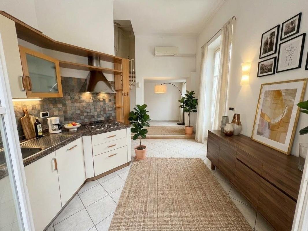 Apartamento en Menton, Provenza-Alpes-Costa Azul, Francia 4 - 19135680