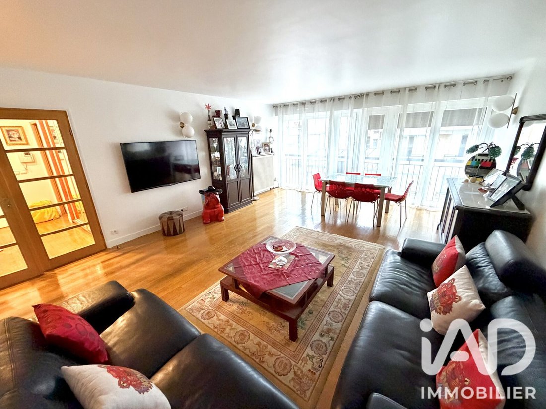 Apartment in Télégraphe-Pelleport Saint Fargeau, Paris 20e Arrondissement, Paris 4 - 19130152