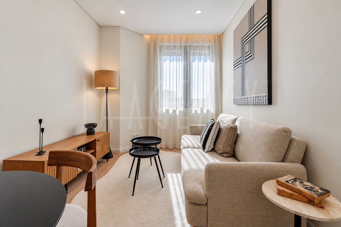 Apartamento en Avenidas Novas, Lisboa, Portugal 1 - 19133986