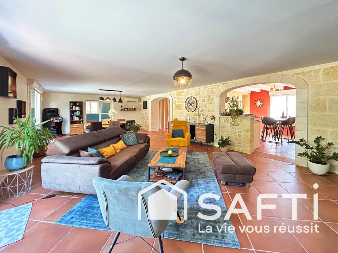Casa en Vayres, Nueva Aquitania, Francia 1 - 19130053