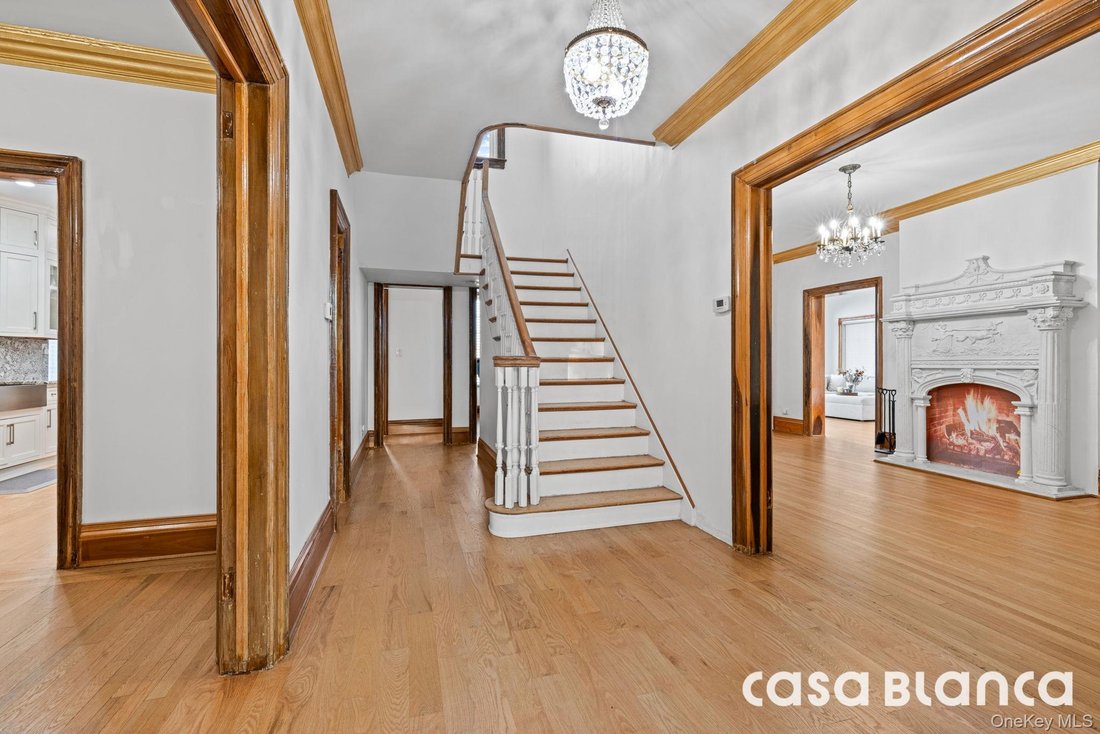 House in New York, New York, United States 3 - 19124871