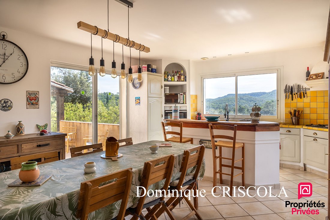 Villa en Sainte-Anastasie-sur-Issole, Provenza-Alpes-Costa Azul, Francia 2 - 19132576