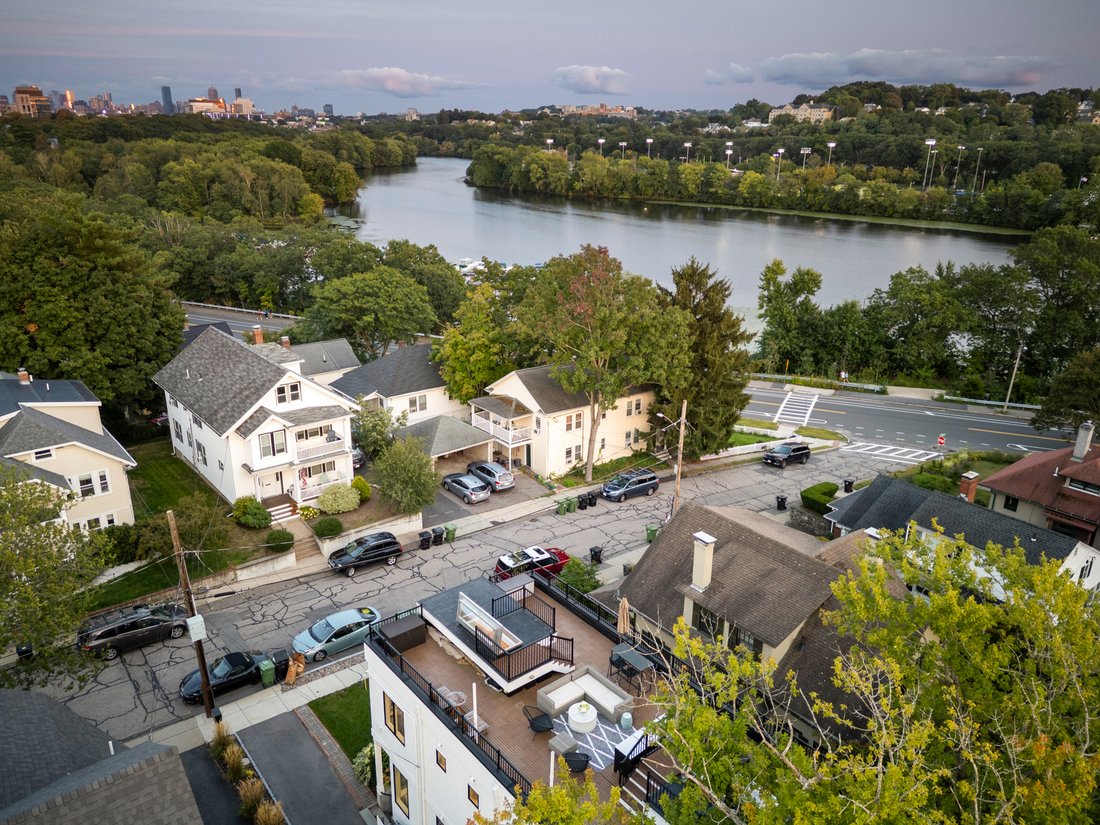 Condominio a Watertown, Massachusetts, Stati Uniti 2 - 19136131