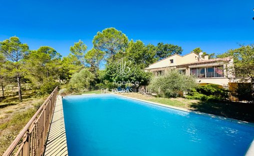 Villa in Varages, Provence-Alpes-Côte d'Azur, Frankreich 1