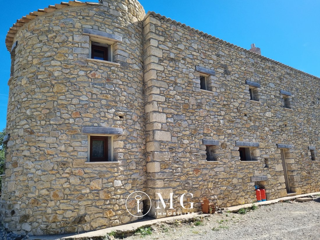 House in Saint-Etienne-les-Orgues, Provence-Alpes-Côte d'Azur, France 2 - 19135637