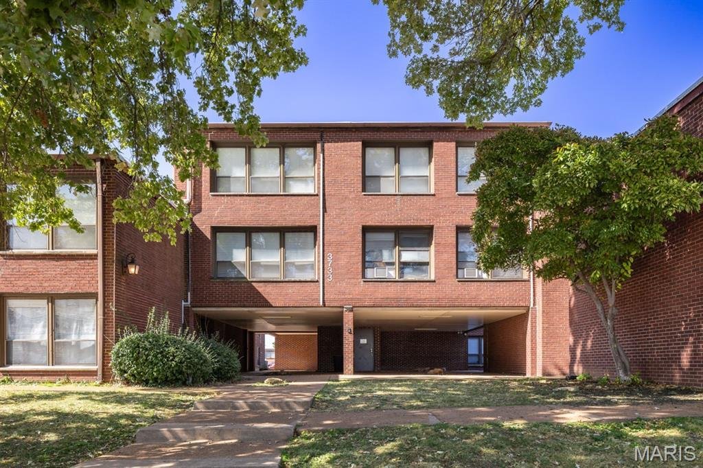 St. Louis, Missouri, United States 1 - 19124988
