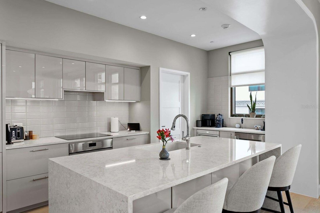 Condominio a St. Petersburg, Florida, Stati Uniti 3 - 19130692