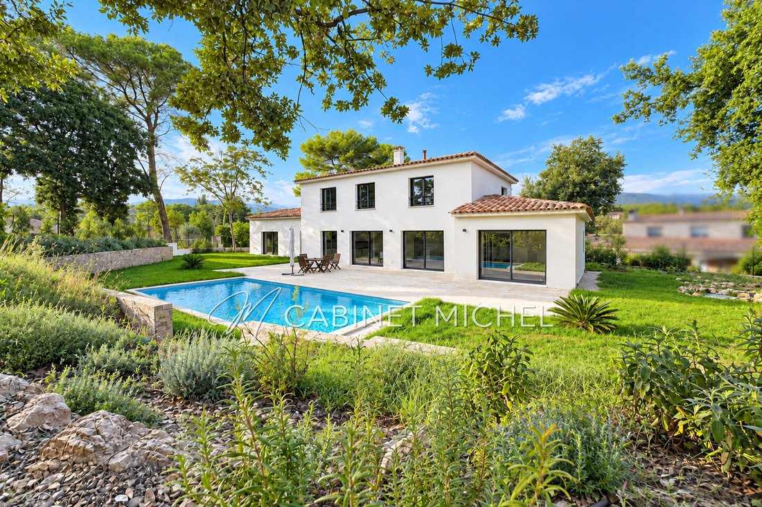 Villa en Nord, Roquefort-les-Pins, Francia 1 - 19122601