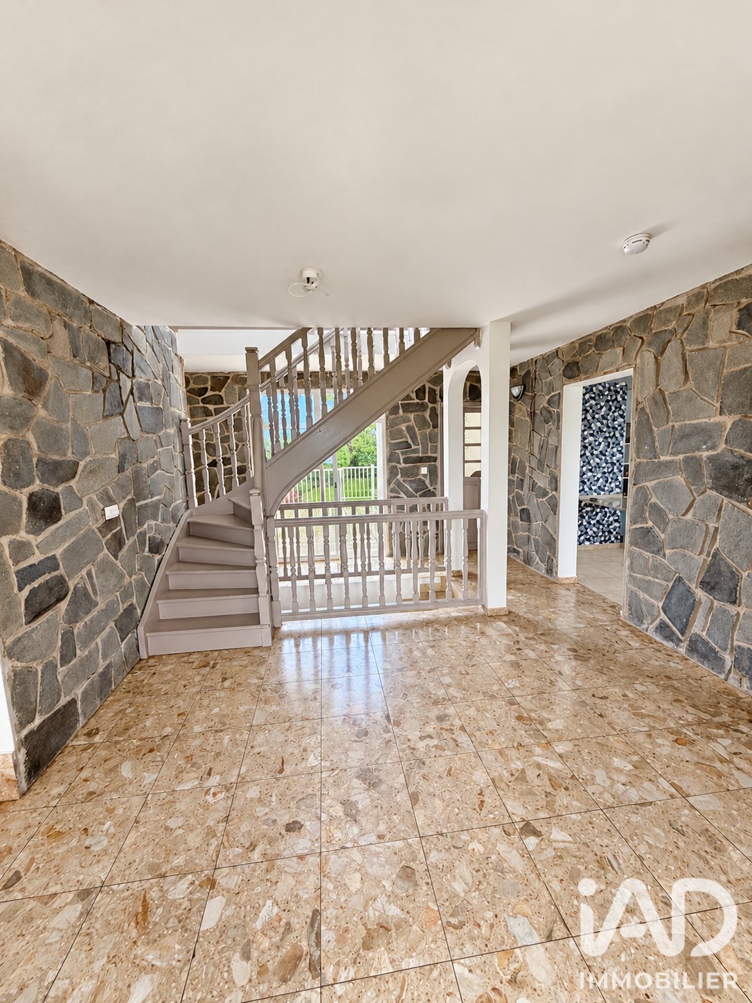 House in France 5 - 19130172