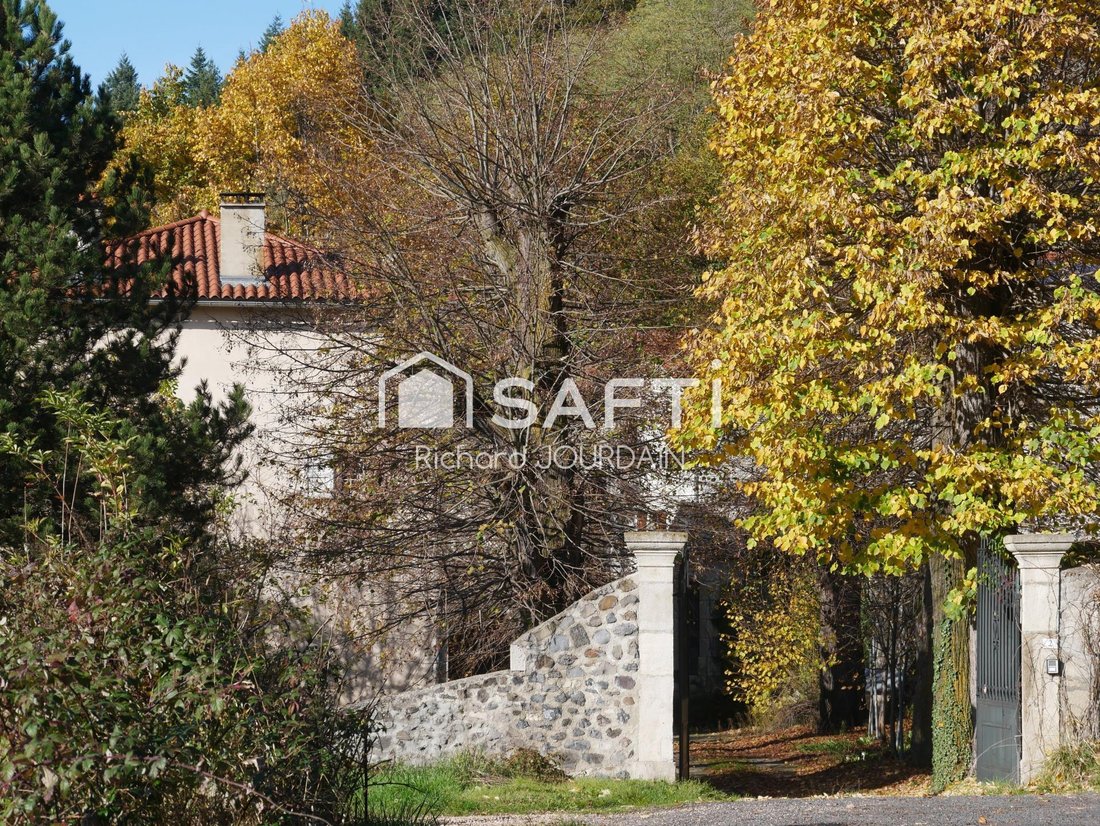 House in Saint-Germain-Laprade, Auvergne-Rhône-Alpes, France 3 - 19130026