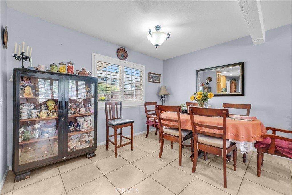 House in Chino, California, United States 4 - 19132655