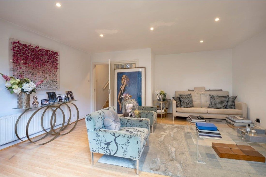 Townhouse in Primrose Hill, Camden, England 1 - 19130870