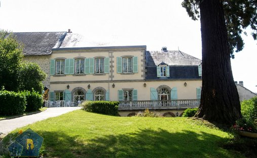 Anwesen in Centre Ville, Guéret, Frankreich 1