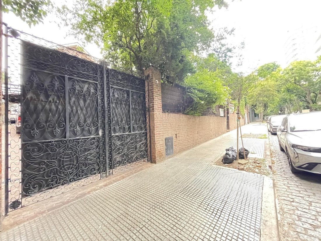House in Olivos, Buenos Aires Province, Argentina 2 - 19131580